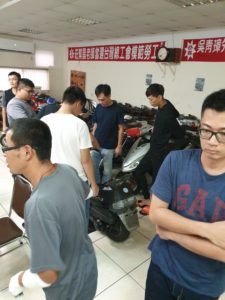 Read more about the article 20191117彰化商會機車乙級技術士輔導